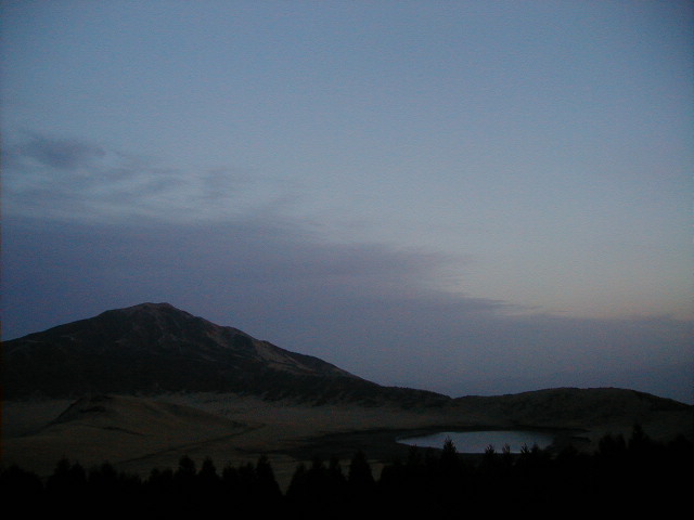 evening mountain 4.JPG, 53882 bytes, 1998/01/01