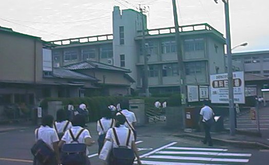 arriving at ushizu.jpg, 35255 bytes, 9/27/1999