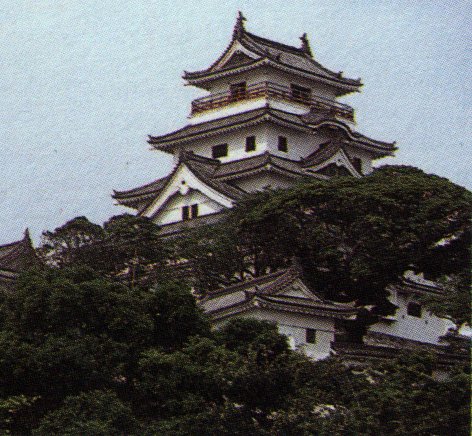 karatsu castle.jpg, 72709 bytes, 8/21/1999
