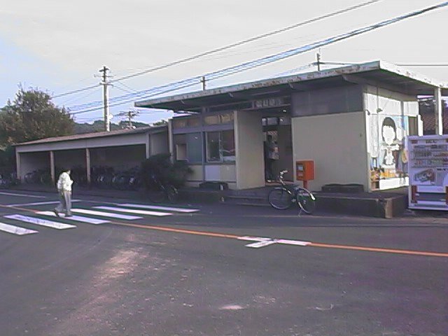 nakataku station.jpg, 53361 bytes, 10/1/1999