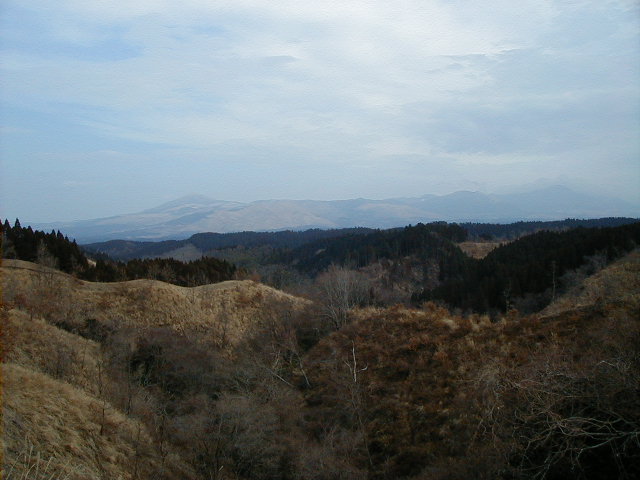 aso hills and mountains.JPG, 1/3/2005, 61 kB