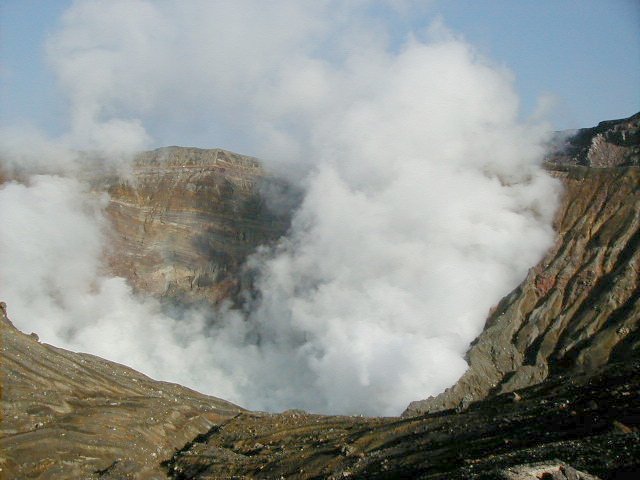 aso volcano.JPG, 1/3/2005, 52 kB