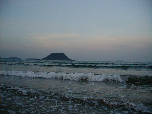 karatsu ocean.JPG, 1/3/2005, 59 kB