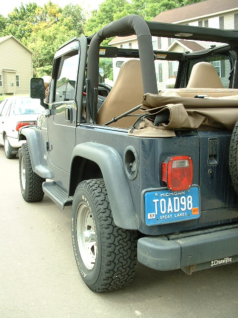 jeep.jpg, 8/9/2003, 122 kB
