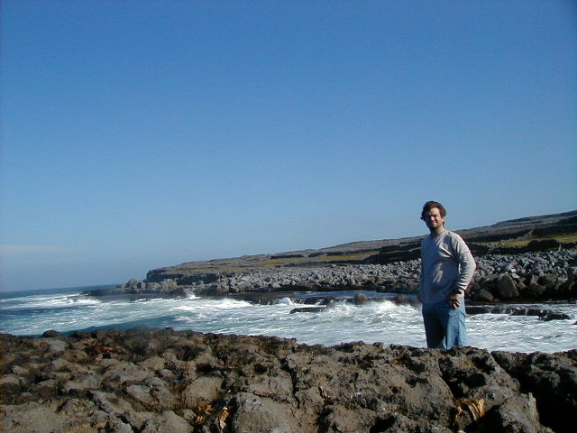11oct end of the island me 2.JPG, 64579 bytes, 10/11/2001