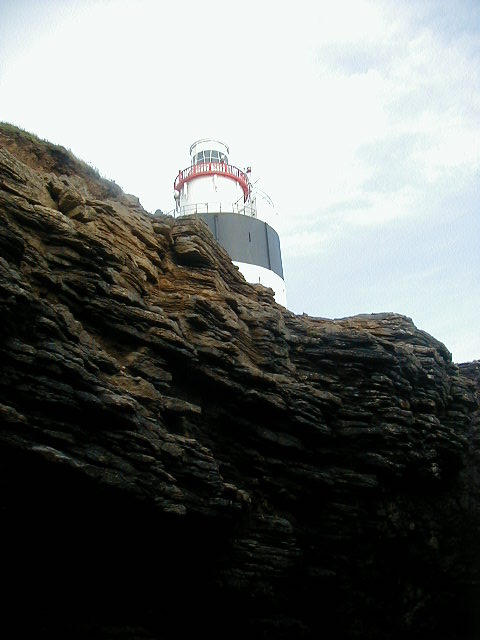 oct13 lighthouse.JPG, 55140 bytes, 10/13/2001