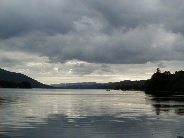 11septlake2.JPG, 54073 bytes, 9/11/2001