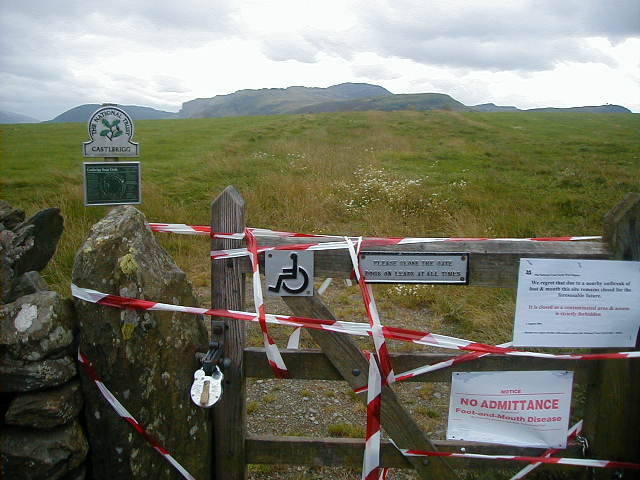 14sept crigg closed.JPG, 60478 bytes, 9/14/2001