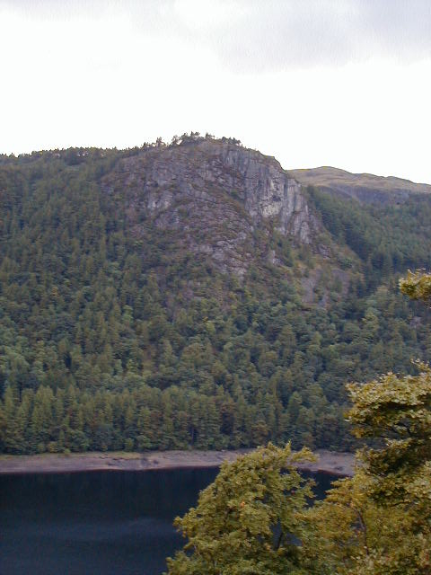 16sept lakes 3.JPG, 59332 bytes, 9/16/2001