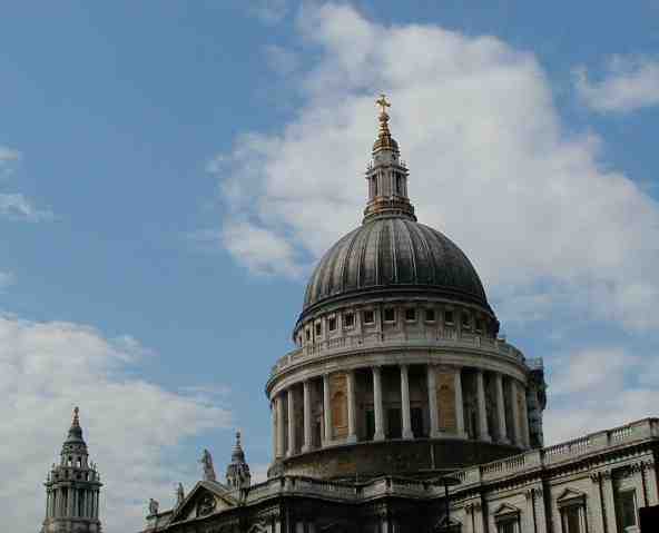 20 sept st pauls 2.JPG, 30937 bytes, 1/7/2002