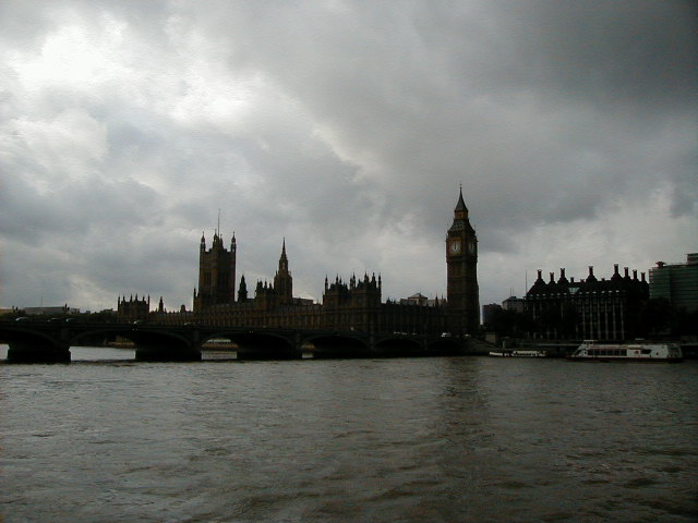 27sept london.JPG, 58539 bytes, 9/27/2001