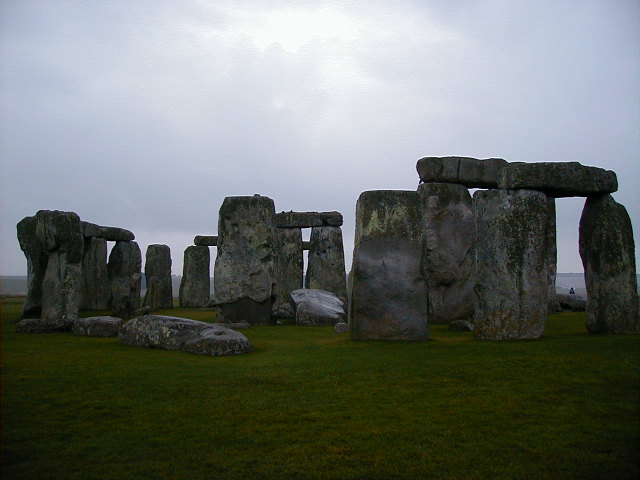 29sept stonehenge 1.JPG, 62906 bytes, 9/29/2001