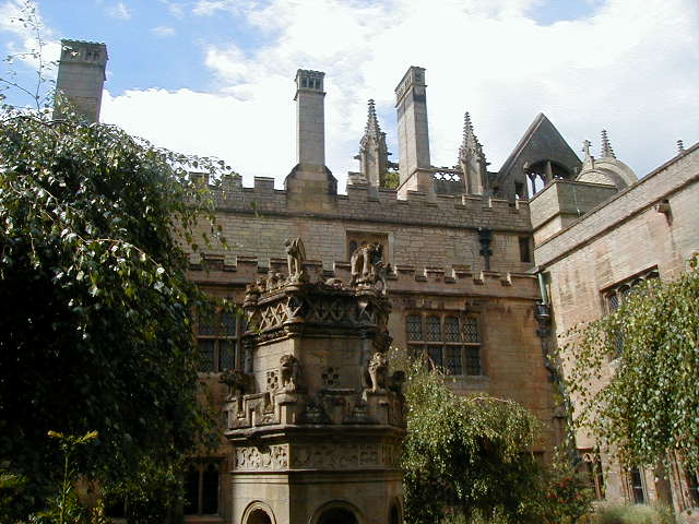 30aug - poethouse4.jpg, 64068 bytes, 8/1/2001