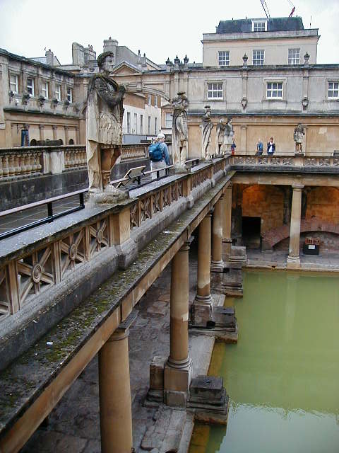 30sept bath 2.JPG, 61946 bytes, 9/30/2001