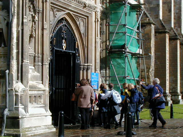 8oct canterbury school group.JPG, 63683 bytes, 10/8/2001