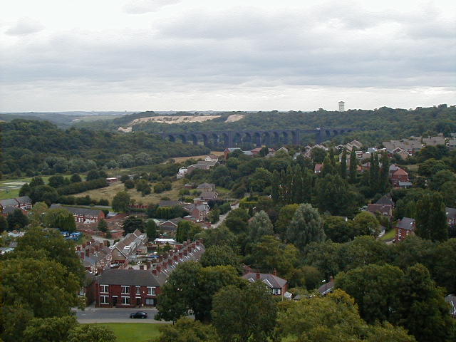 conis view 5.JPG, 62085 bytes, 9/3/2001