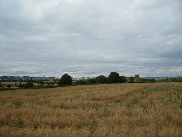 long day house field.JPG, 62860 bytes, 9/2/2001