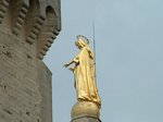 palacegoldstatue.jpg