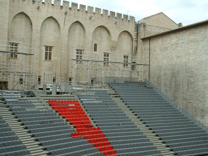 palaceprep.jpg, 6/1/2004, 107 kB