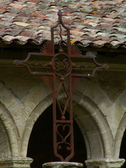 i_church.jpg, 11/19/2004, 103 kB