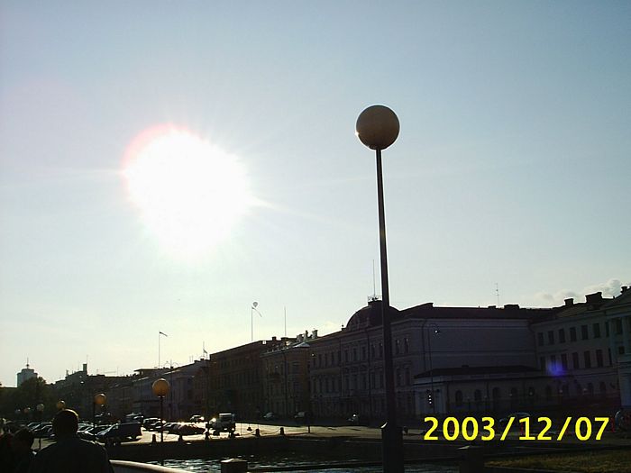 tn_S2010023.JPG, 7/30/2004, 40 kB