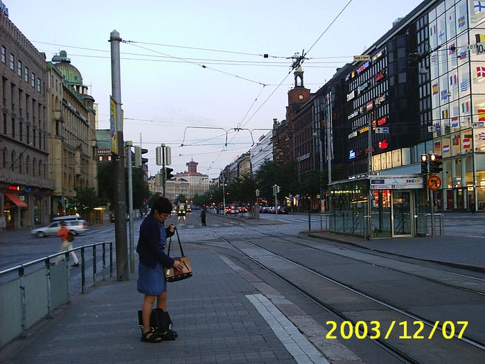 tn_S2010026.JPG, 7/30/2004, 88 kB