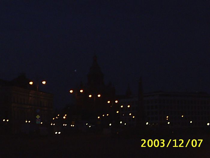 tn_S2010035.JPG, 7/30/2004, 25 kB