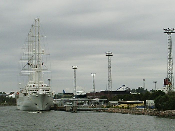 tn_S2010058.JPG, 7/30/2004, 51 kB