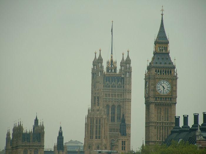 london7.jpg, 5/12/2004, 50 kB