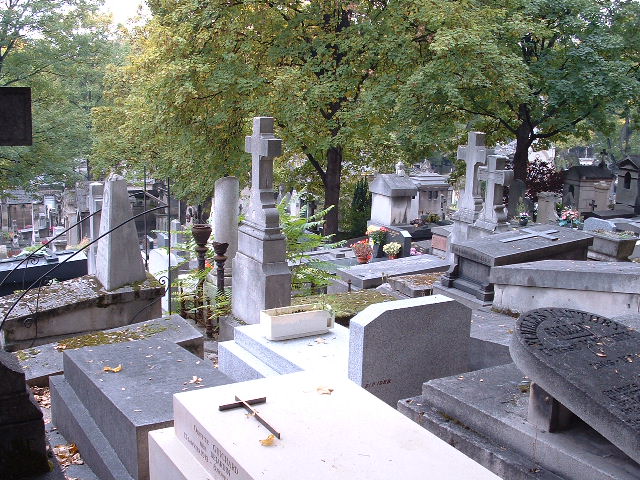 grave25.jpg, 10/27/2003, 127 kB