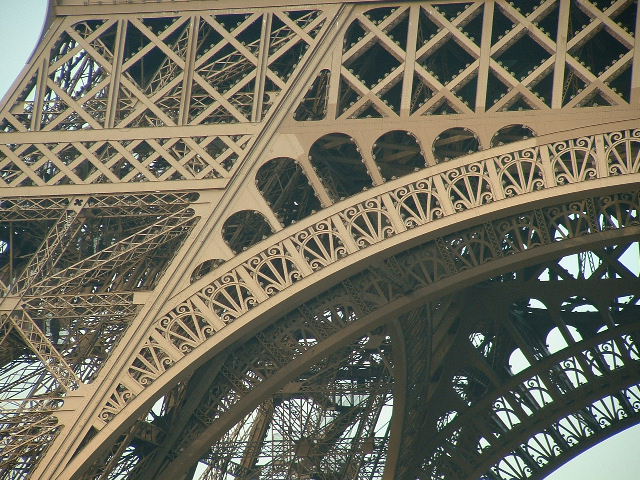 eiffel.jpg, 11/28/2003, 128 kB