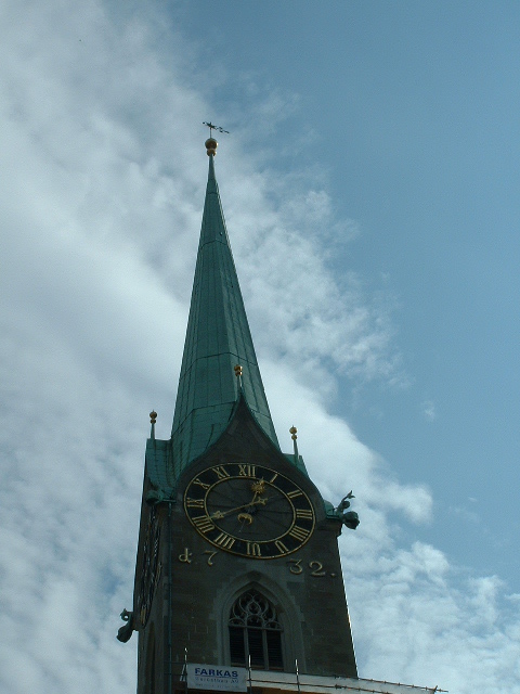 zurichclock3.jpg, 9/28/2003, 123 kB