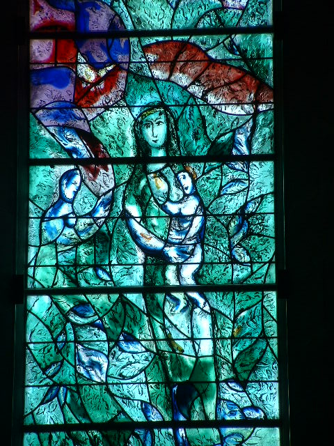 zurichfrau3.jpg, 9/28/2003, 135 kB