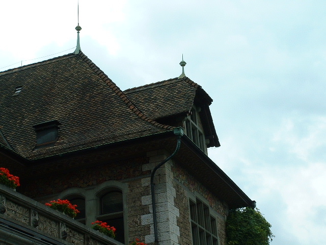 zurichmuseum7.jpg, 9/28/2003, 127 kB