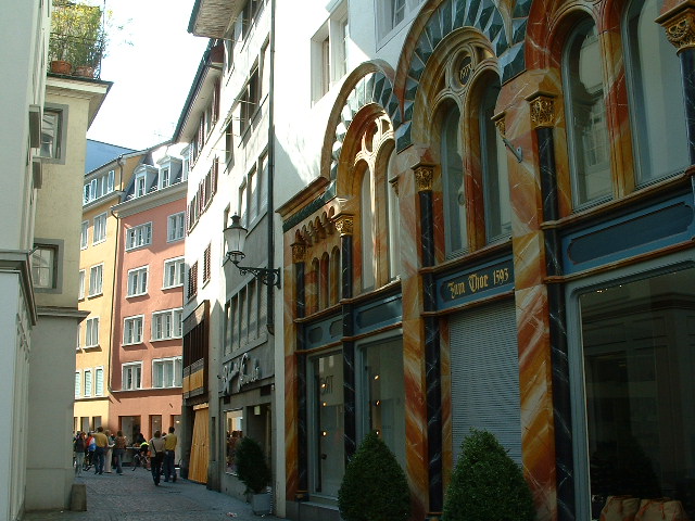 zurichstreet.jpg, 9/28/2003, 124 kB