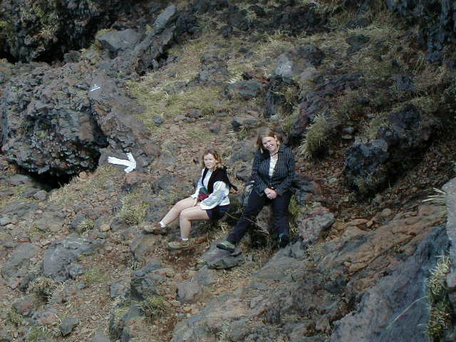sit here.JPG, 64662 bytes, 1998/01/01