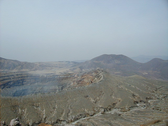 volcano.JPG, 61154 bytes, 1998/01/01