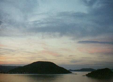 karatsu sunset 3.jpg, 28053 bytes, 9/6/1999