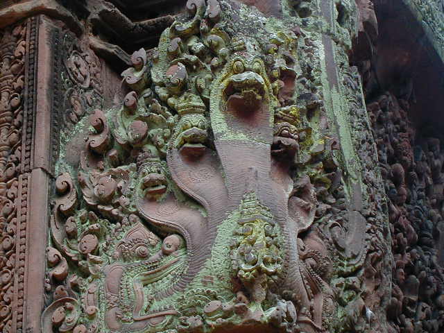 banteaysrei45.jpg, 64252 bytes, 1/6/2001