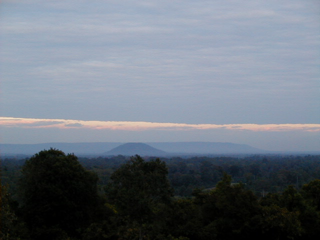 overlooksunset1.jpg, 52240 bytes, 1/5/2001