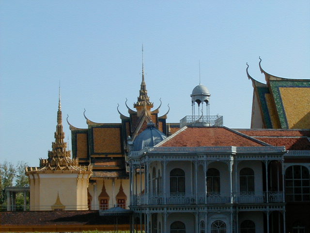 palace3.jpg, 59179 bytes, 1/3/2001