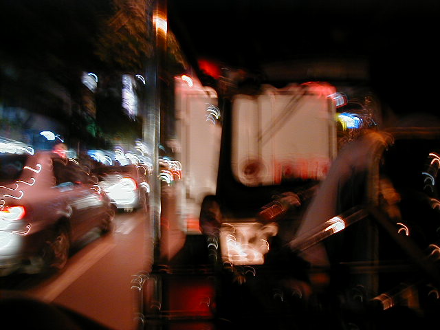 tuktuk10.jpg, 57558 bytes, 12/24/2000