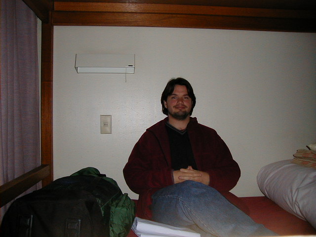 hiro - hostel in hiroshima.JPG, 1/3/2005, 58 kB