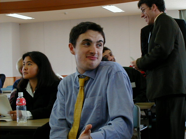 con - mike.JPG, 59194 bytes, 1/1/1998