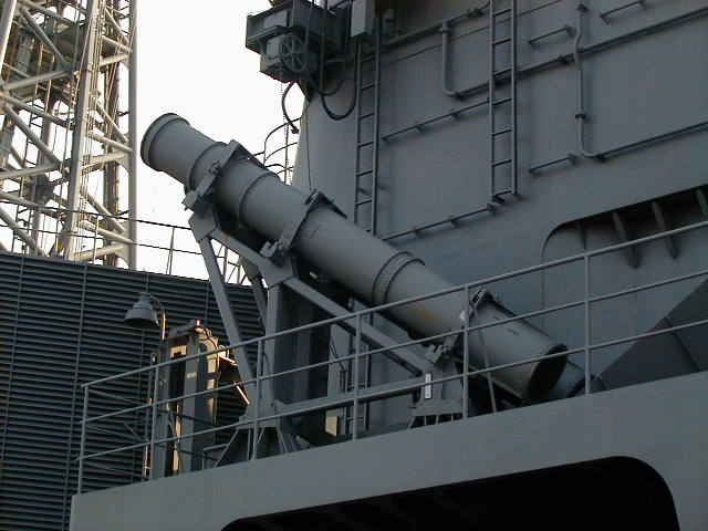 kr - mineyuki misslie tube.JPG, 1/3/2005, 58 kB