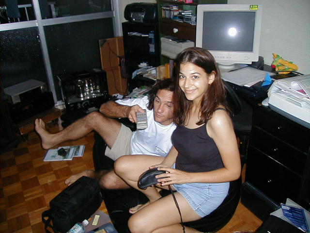 Jen and Will.jpg, 58176 bytes, 1/1/1998