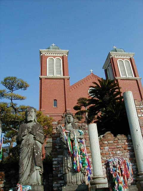 Nagasaki church.jpg, 1/3/2005, 72 kB