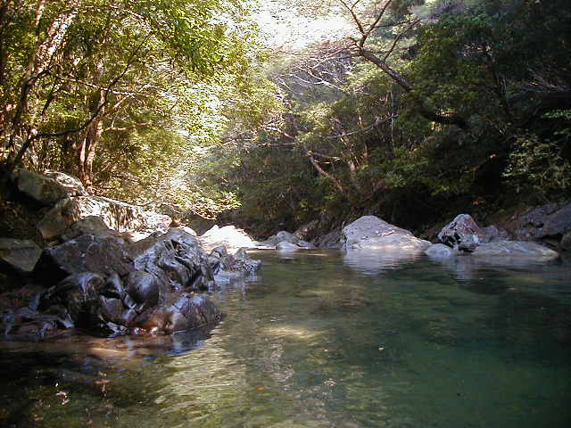 hijiriver.jpg, 63648 bytes, 11/24/2000