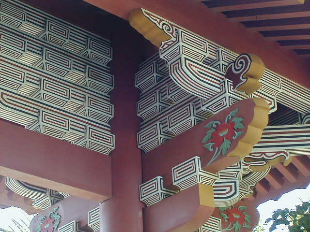 shurigatedetail.jpg, 62776 bytes, 11/23/2000
