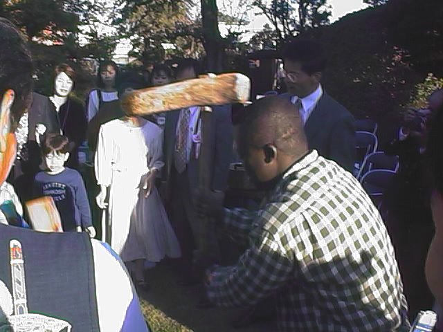 making the rice stuff.jpg, 65157 bytes, 10/20/1999